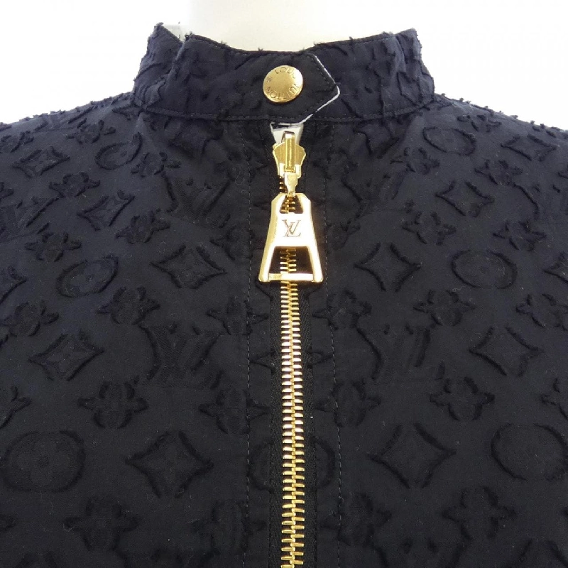 Áo khoác l reversible monogram relief FNJA19AQV của Louis Vuitton 633959