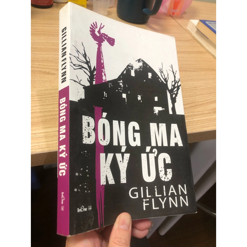 Bóng ma ký ức - Gillian Flynn (sách đẹp) 384396