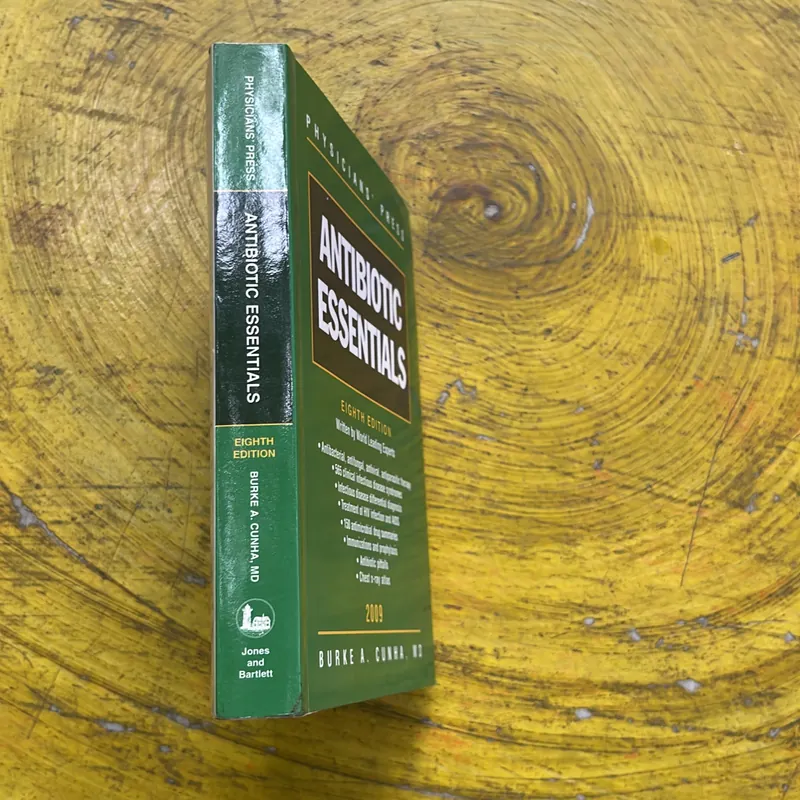 ANTIBIOTIC ESSENTIALS - WRITTEN BY WORLD LEADING EXPERTS 600488