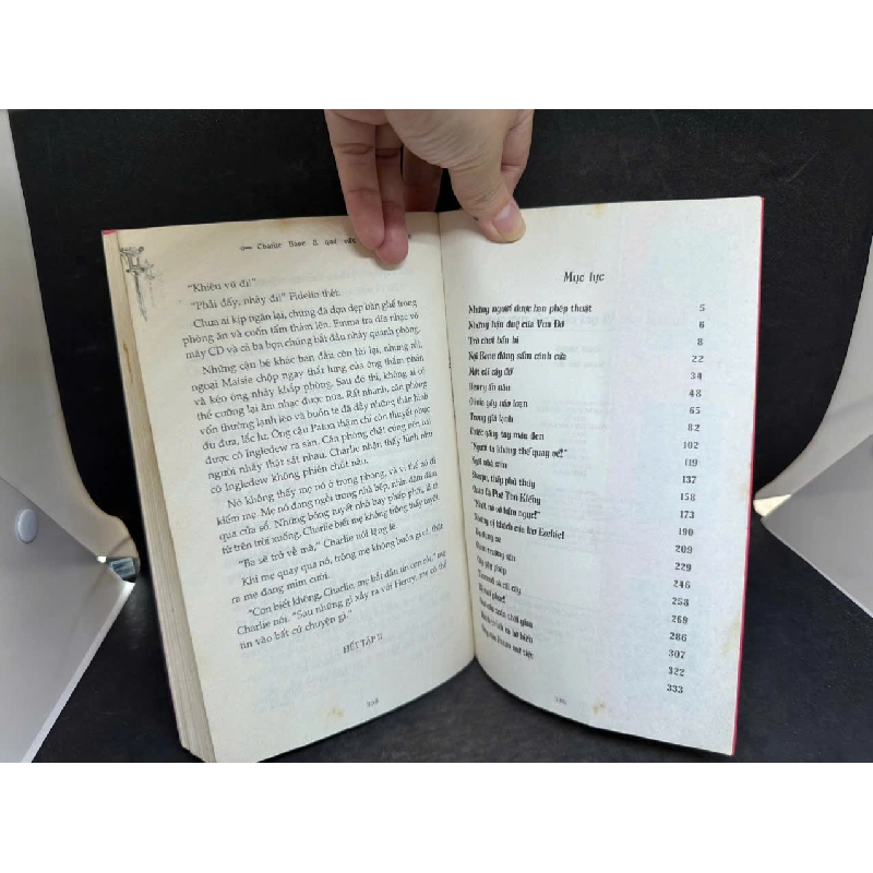 [Phiên Chợ Sách Cũ] Charlie Bone Và Quả Cầu Xoắn Thời Gian - Tập 2 - Jenny Nimmo H0606, 2006 SBM 525122