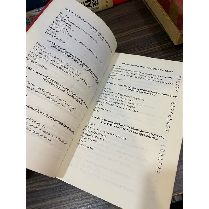 Kinh tế Trung Quốc: Những rủi ro trung hạn - Phạm Sỹ Thành chủ biên 571329