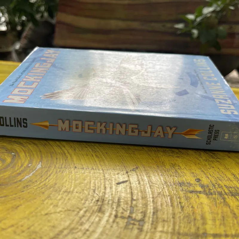 MOCKINGJAY- SUZANNE COLLINNS 603021