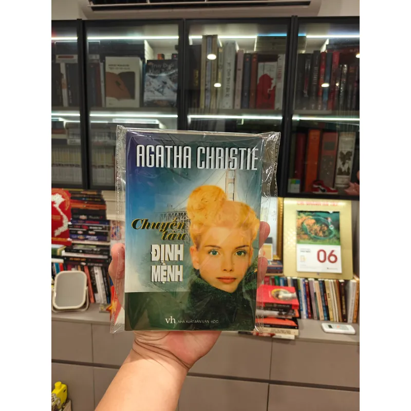 Chuyến tàu định mệnh - Agatha Christie 559376