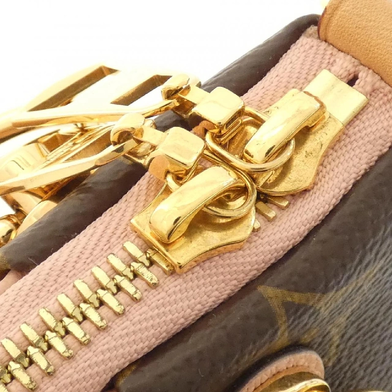 Túi xách V monogram BB M43967 của Louis Vuitton 608646