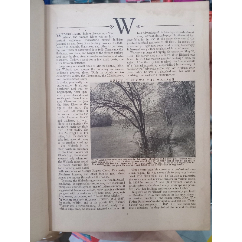 Compton's pictured encyclopedia, 1955 edition 500429