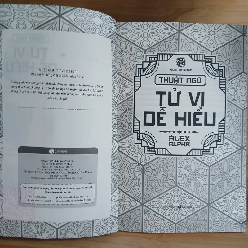 Thuật Ngữ Tử Vi Dễ Hiểu & 72 Đồ Hình Tử Vi Dễ Hiểu - Alex Alpha 562360