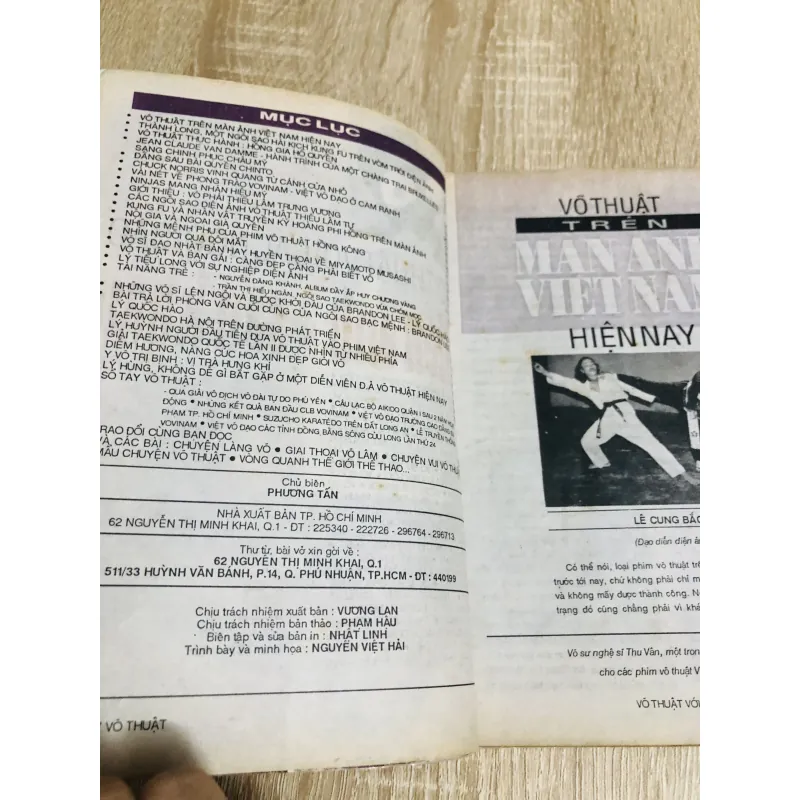 SỔ TAY VÕ THUẬT VÕ THUẬT VỚI CÁC NGÔI SAO 297666