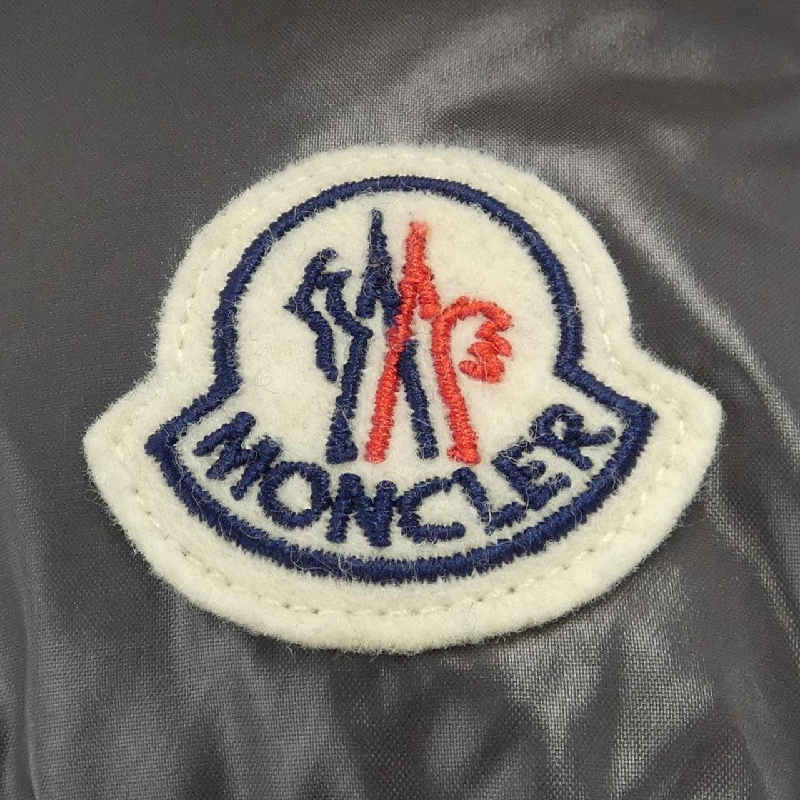 Áo khoác lông vũ MONCLER 641624