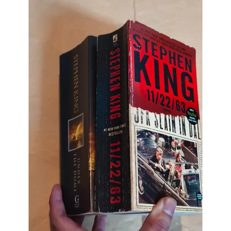 Under the Dome - Stephen King 1025137