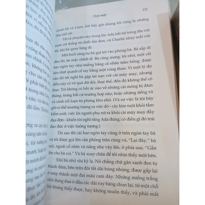 HỌP MẶT - ANNE ENRIGHT  1032985