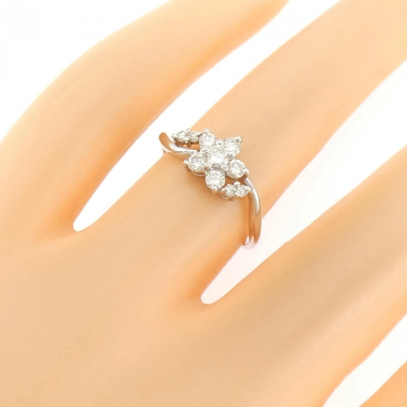 Nhẫn kim cương hoa PT900 0.30CT - Hàng hiệu Authentic 853609