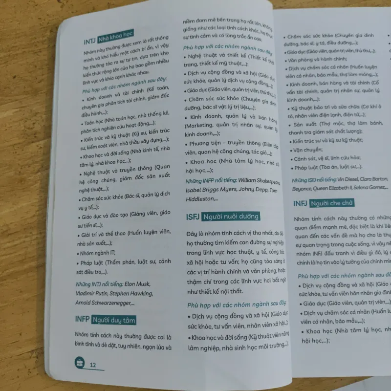 Ngành quản trị kinh doanh dịch vụ  975543