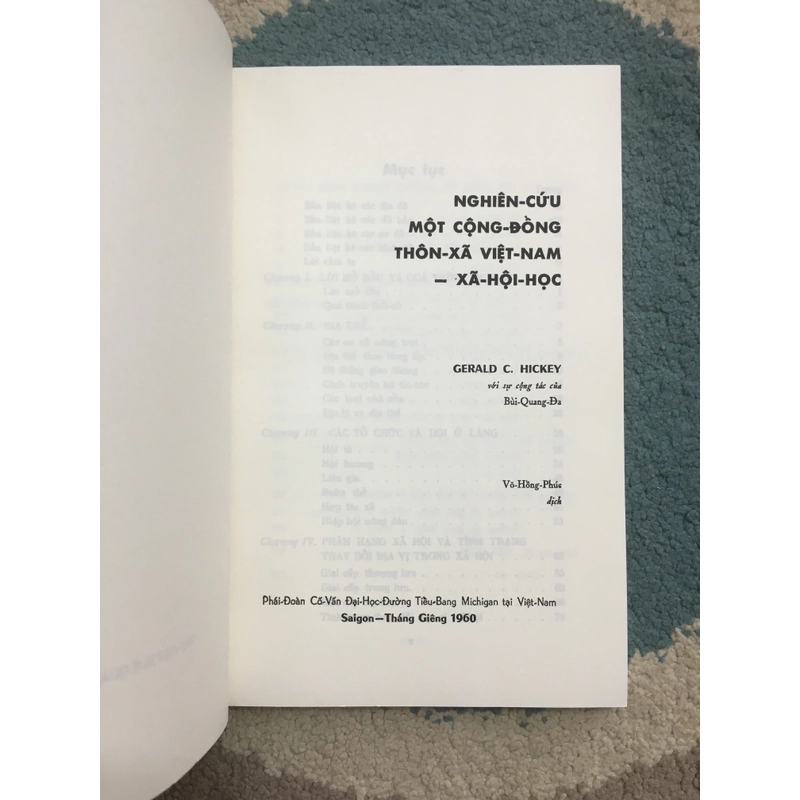 Nghiên Cứu Một Cộng Đồng Thôn Xã Việt Nam - Gerald C. Hickey 224717