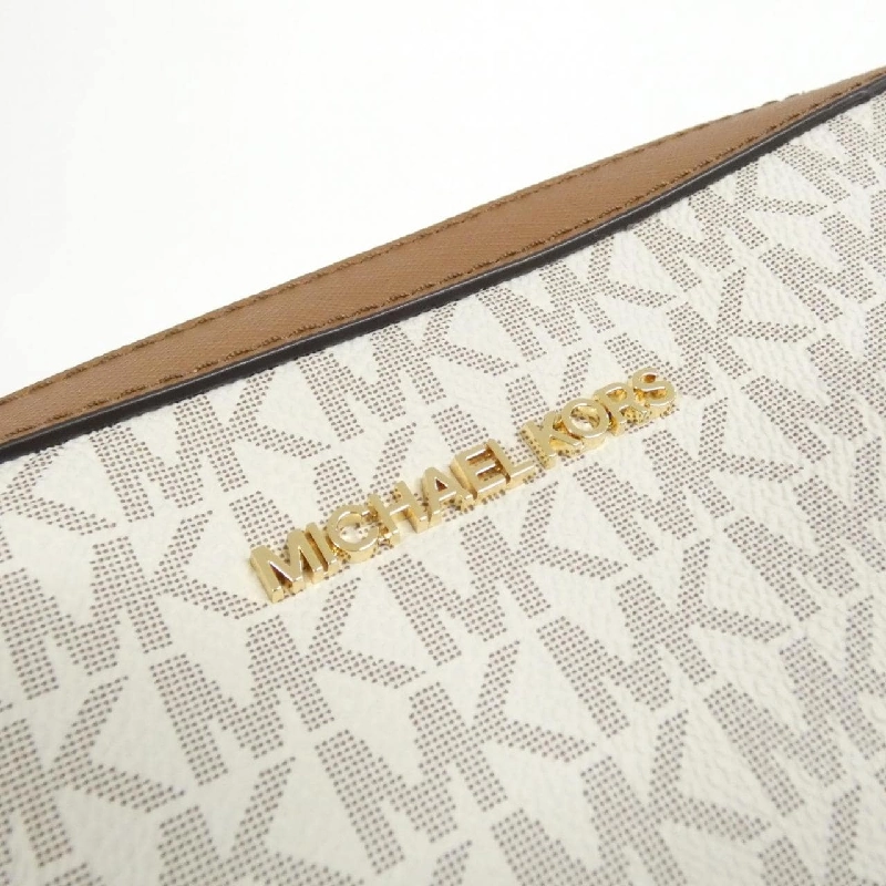 Túi xách vai JET SET ITEM 35F8GTTC3B của Michael Michael Kors - Hàng hiệu Chính hãng 769242