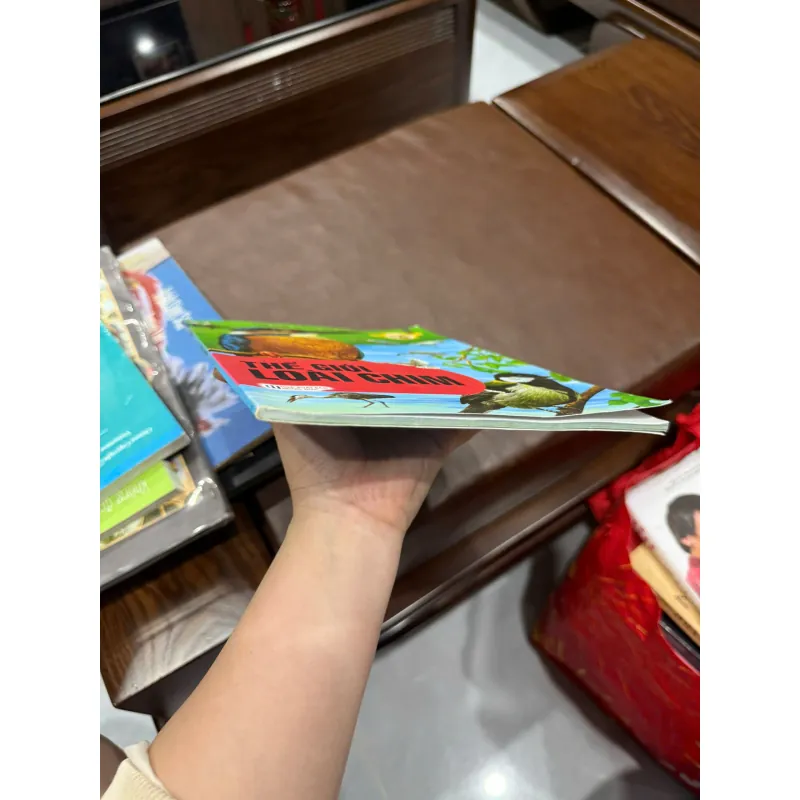 Thế Giới Loài Chim – Sách thiếu nhi khám phá động vật | Bộ Thế Giới Động Vật Kỳ Thú - K3 1010376
