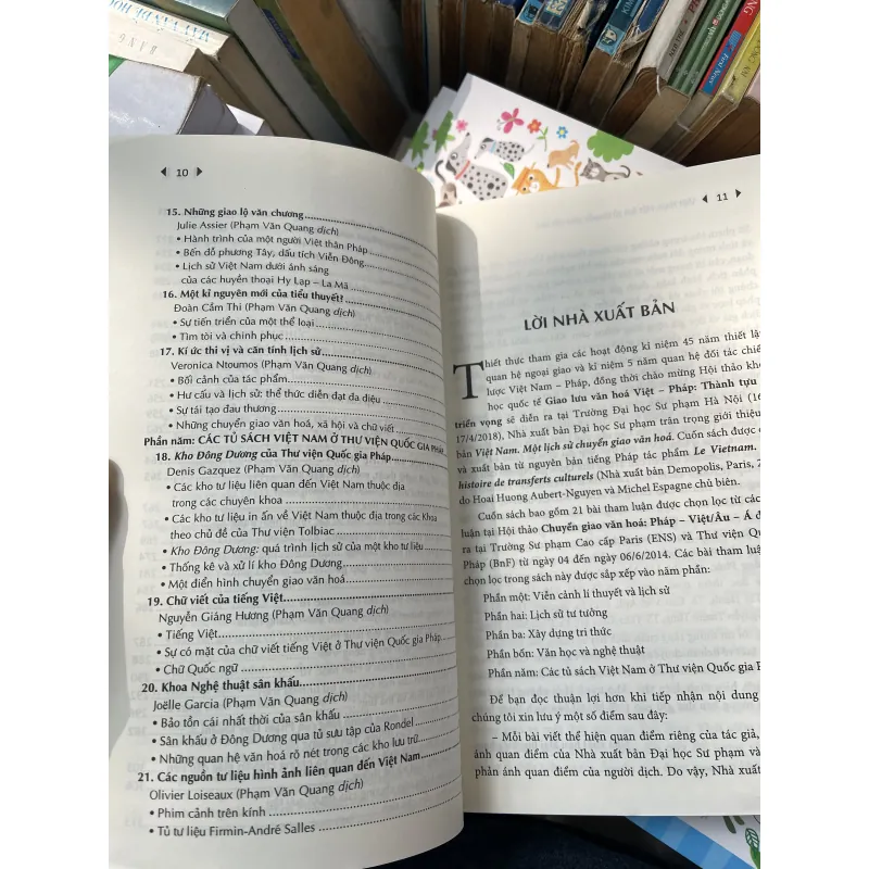 VIỆT NAM MỘT LỊCH SỬ CHUYỂN GIAO VĂN HOÁ 976630