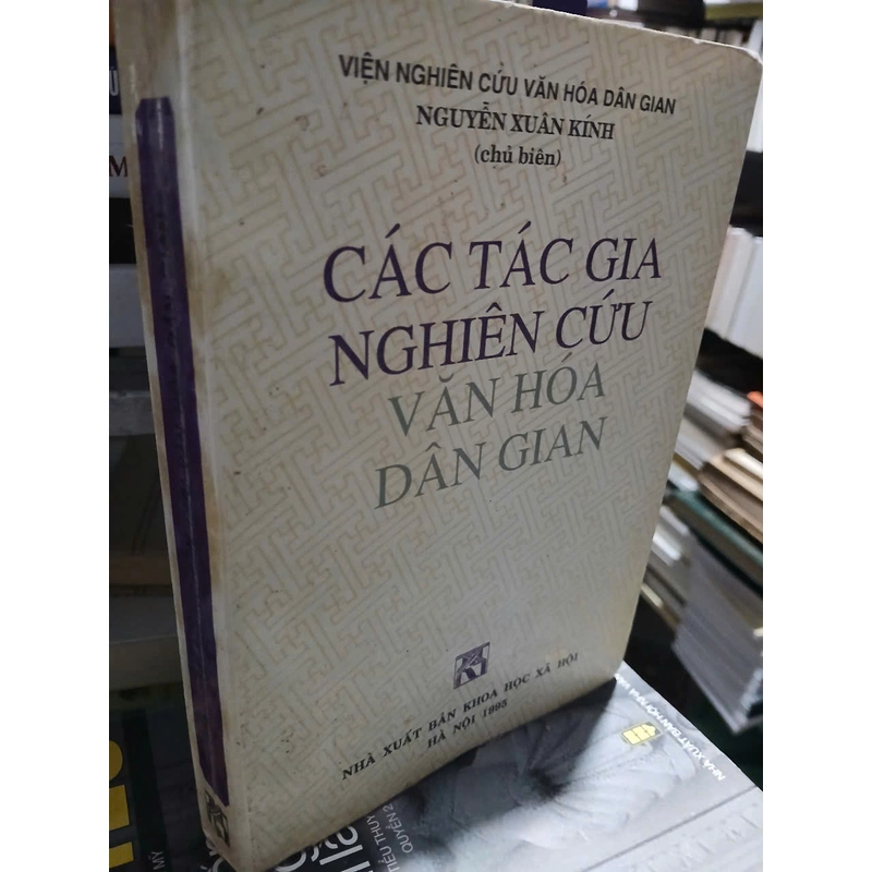 các tác giả nghiên cứu văn hoá dân gian 353244