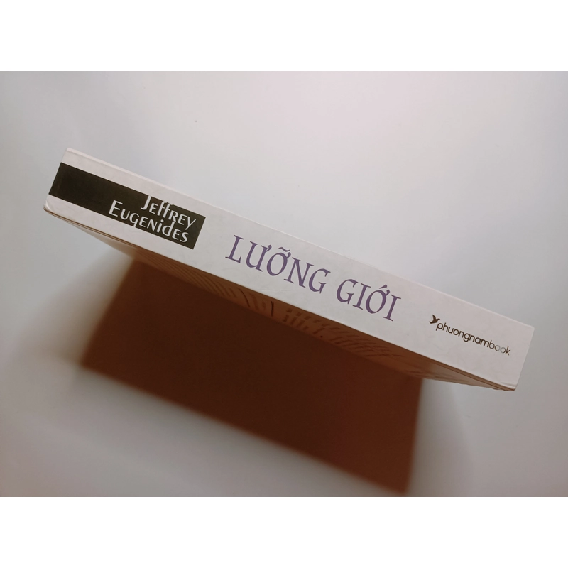 Lưỡng Giới - Jeffrey Euqenides
 369801