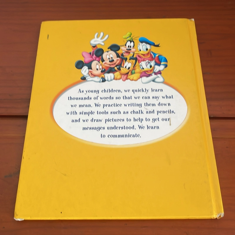 PICTURE BOOK Disney The wonderful world of knowledge 536663