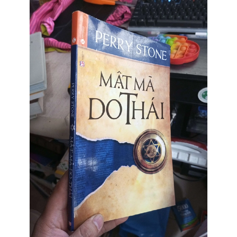 Mật Mã Do Thái - Perry Stone 2015 mới 80% ố viết Sách văn học HCM1004 1007551
