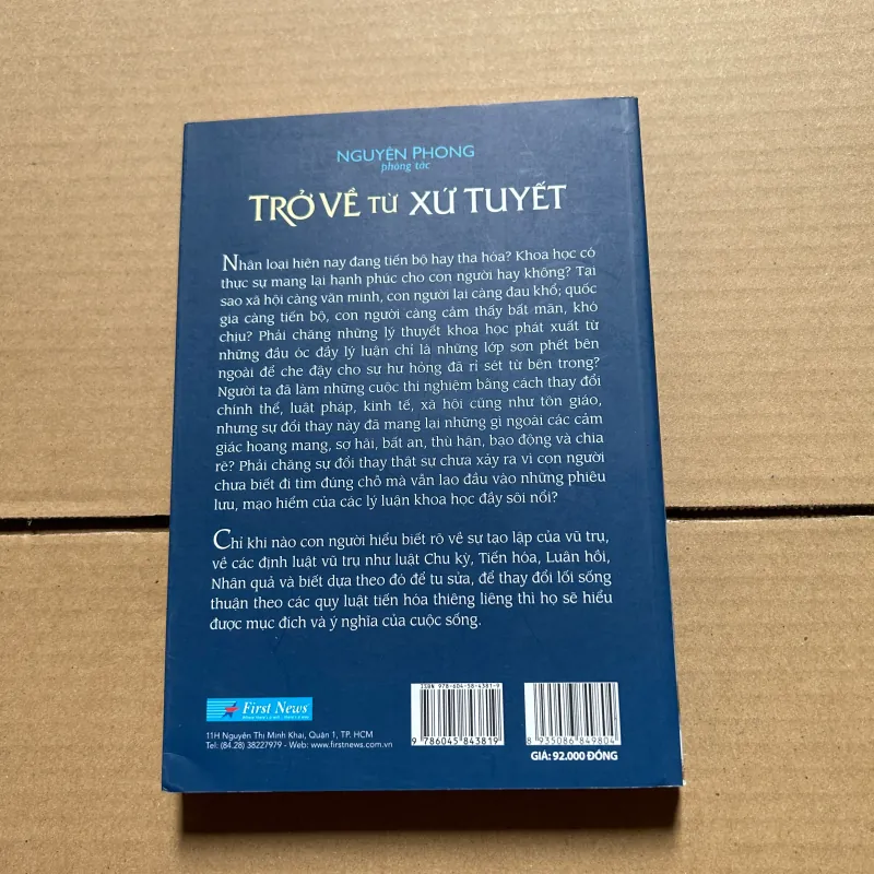 Trở về từ xứ tuyết 1032762