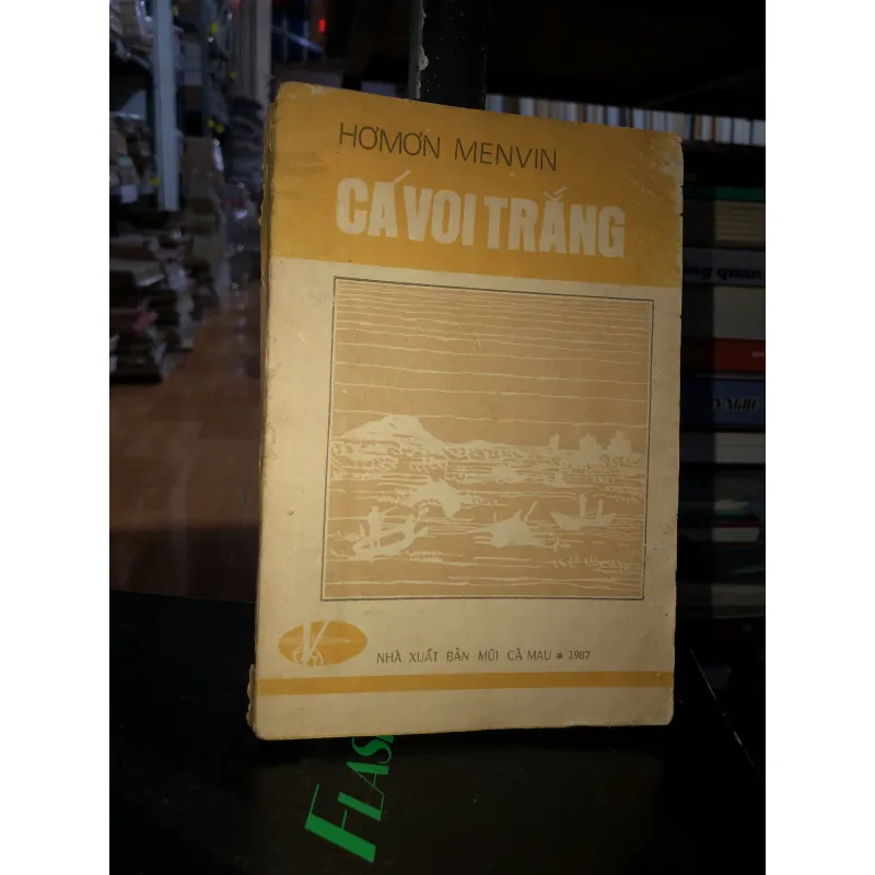 Cá voi trắng - Hơmơn Menvin 795448