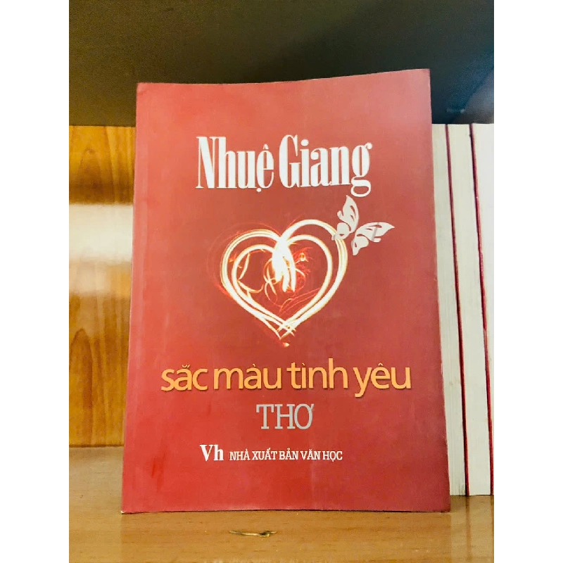 Sắc màu tình yêu - Nhuệ Giang - VĂN HỌC - VAVO2911-144 Blogmeo040226 794787