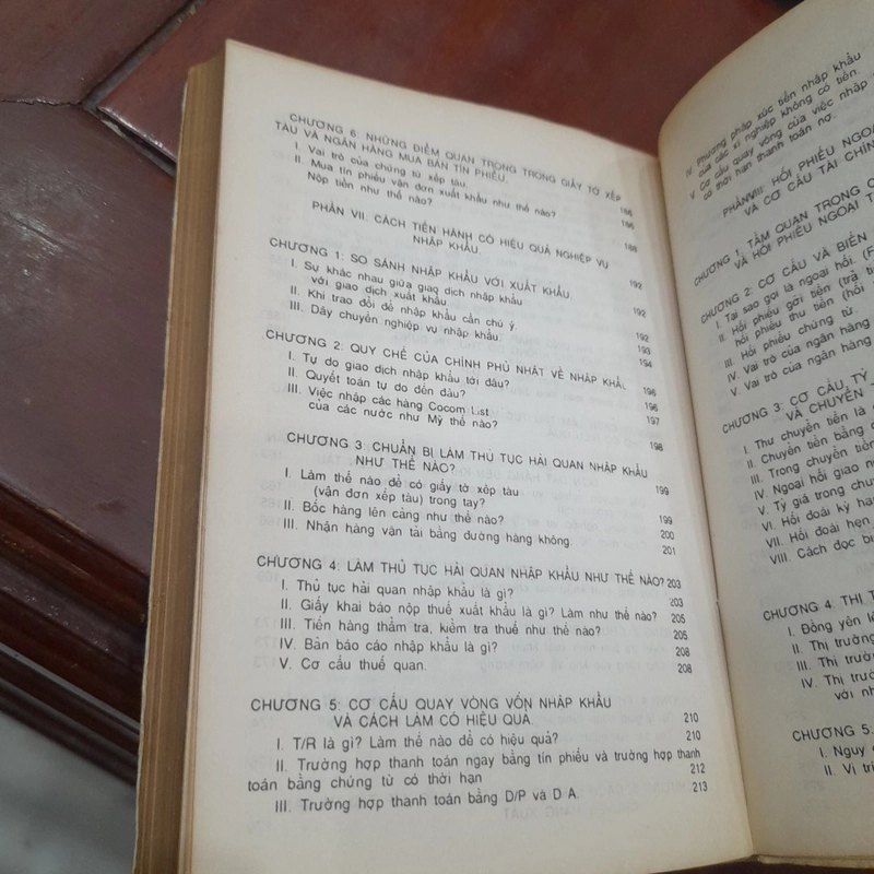 YAMAGUCHI - Hướng dẫn thực hành NGHIỆP VỤ NGOẠI THƯƠNG HIỆN ĐẠI 491395