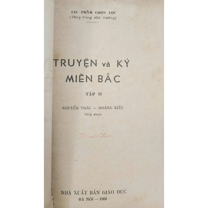 Truyện ký miền Bắc 702706