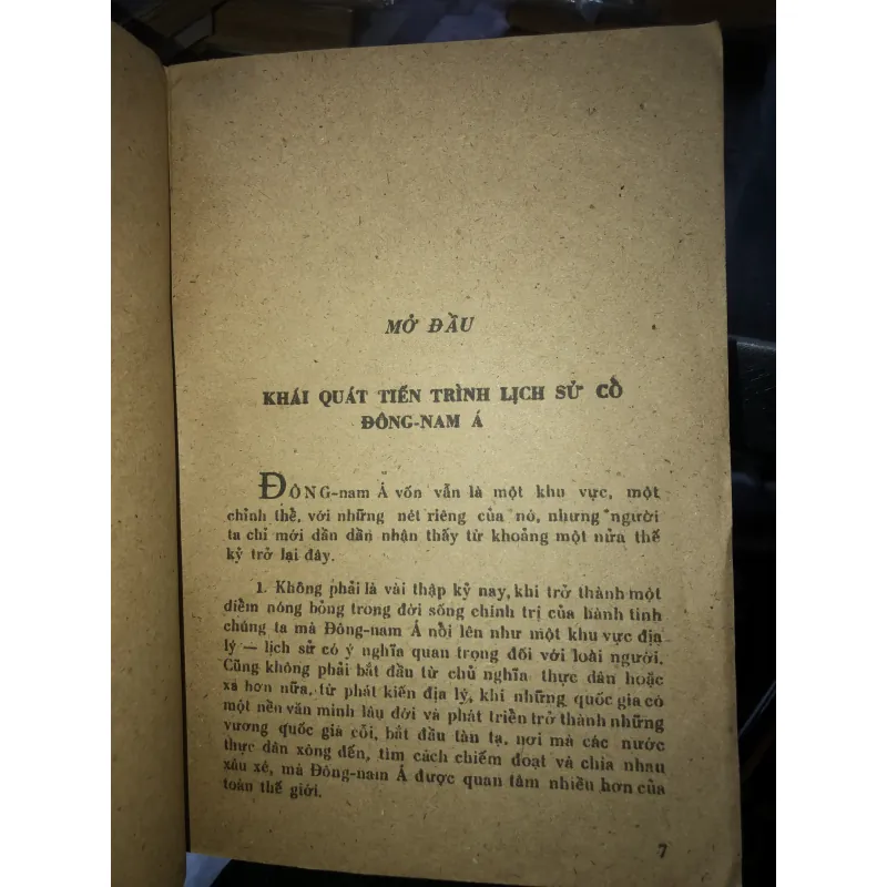 Lịch sử trung đại thế giới - quyển 2- Lương Ninh 1035829