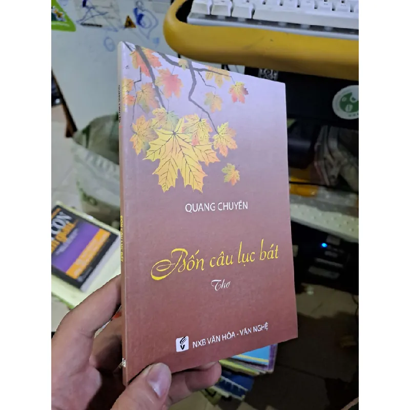 Bốn câu lục bát thơ Quang Chuyền mới 90% 2014 Văn học Việt Nam HCM1809 560895