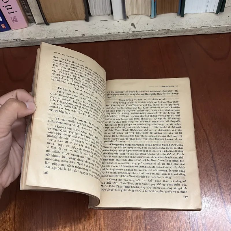 II Sách Xưa: Nói Nhỏ Với Tay Đánh Lưới Người - HORATIUS BONAR - 1970 593551
