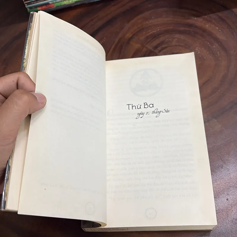 II Kẻ Chiêu Hồn, Bí Mật Của Nicholas Flamel Bất Tử - Michael Scott - 2011 998077