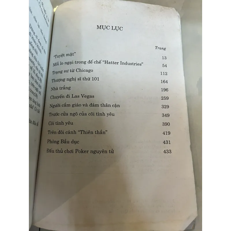 THEO DẤU CHÂN NHỮNG NGƯỜI TÀNG HÌNH - NGUYỄN VIỆT LONG 755266