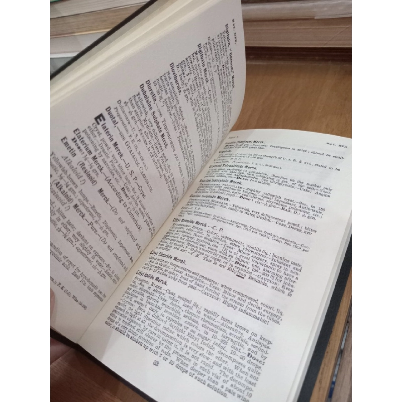 Merck's 1899 Manual of the Materia Medica 1019394