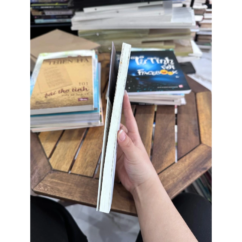 Còn Xanh Không, Thiên Đường Thờ Ơ? - Ngô Thị Thục Trang - Ngô Thị Thục Trang 961080