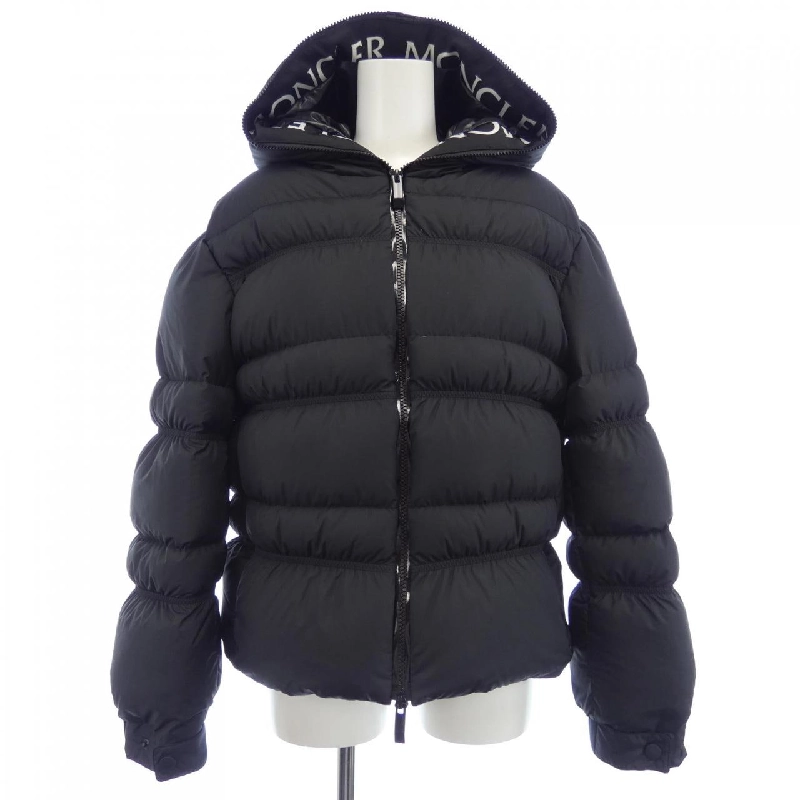 Áo khoác lông vũ MONCLER 635095