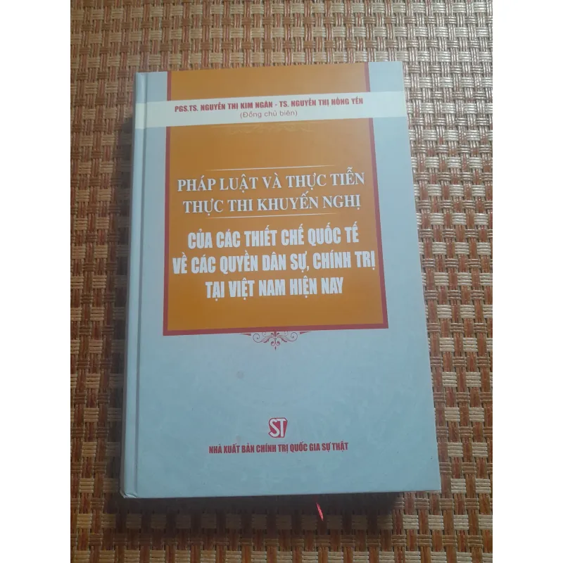 VỀ CÁC QUYỀN DÂN SỰ CHÍNH TRỊ... 932683
