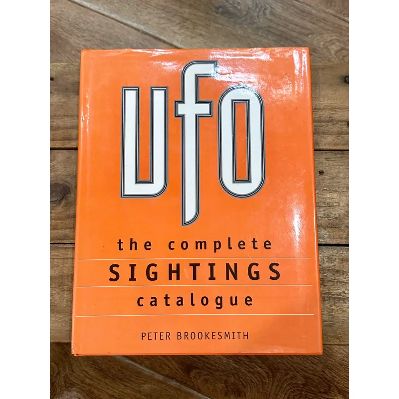 UFO - The Complete Sightings Catalogue 734861