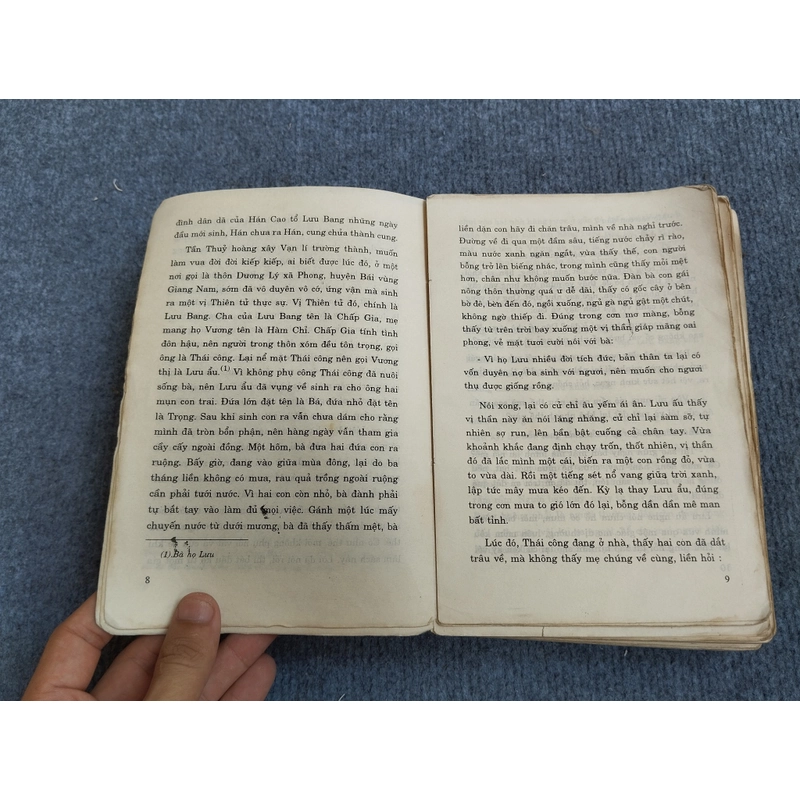 HÁN CUNG HAI MƯƠI TÁM TRIỀU 469862