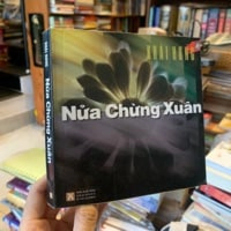 Nữa chừng xuân - Khái Hưng 119790