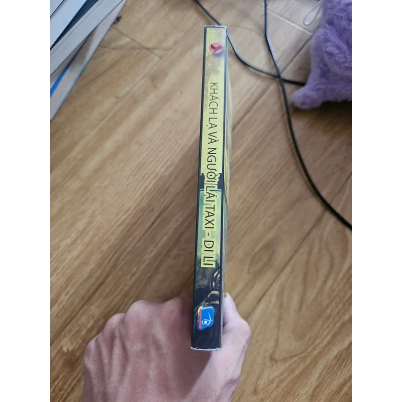 Khách lạ và người lái taxi
38k 642369