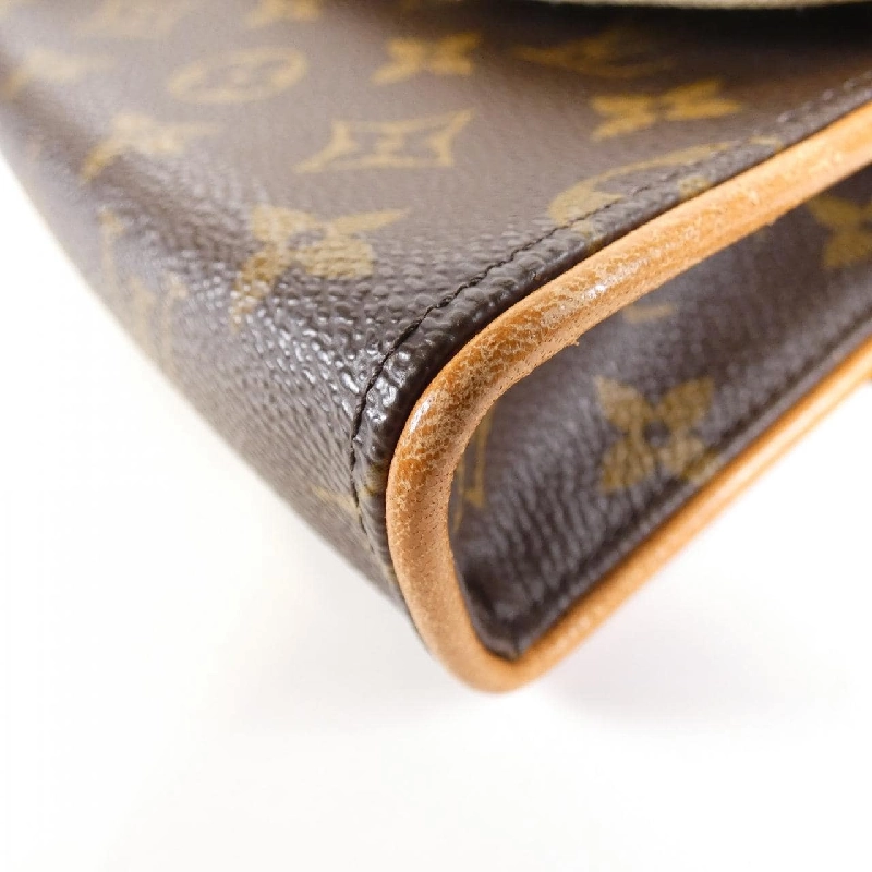 Túi đeo hông Louis Vuitton Monogram Pochette Florentine XS M51855+M67303 609187