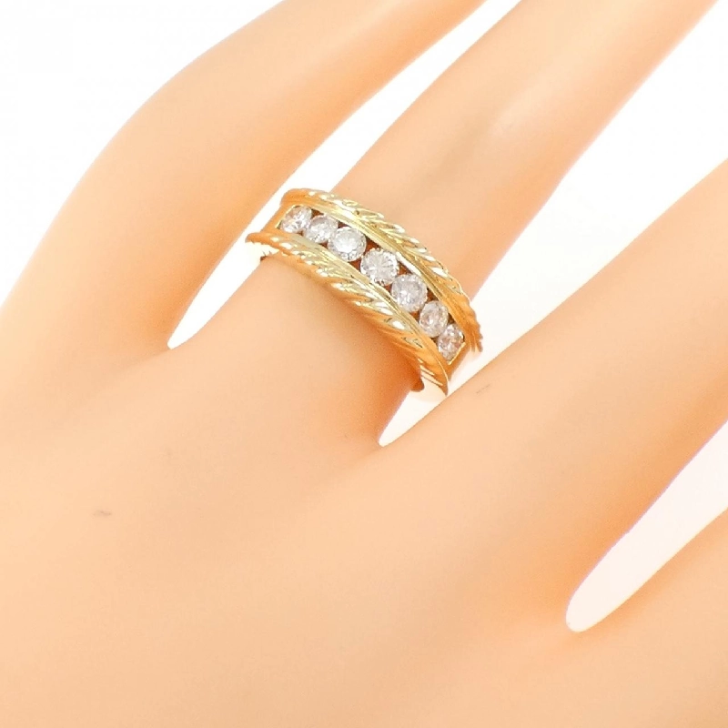 Nhẫn kim cương K18YG 0.68CT 671411