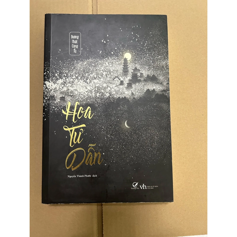 Hoa tư dân  517782