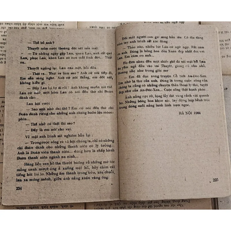 Tác giả Trần Thanh - tiểu thuyết Giấu mặt (Nhà xuất bản Pháp Lý) 703908