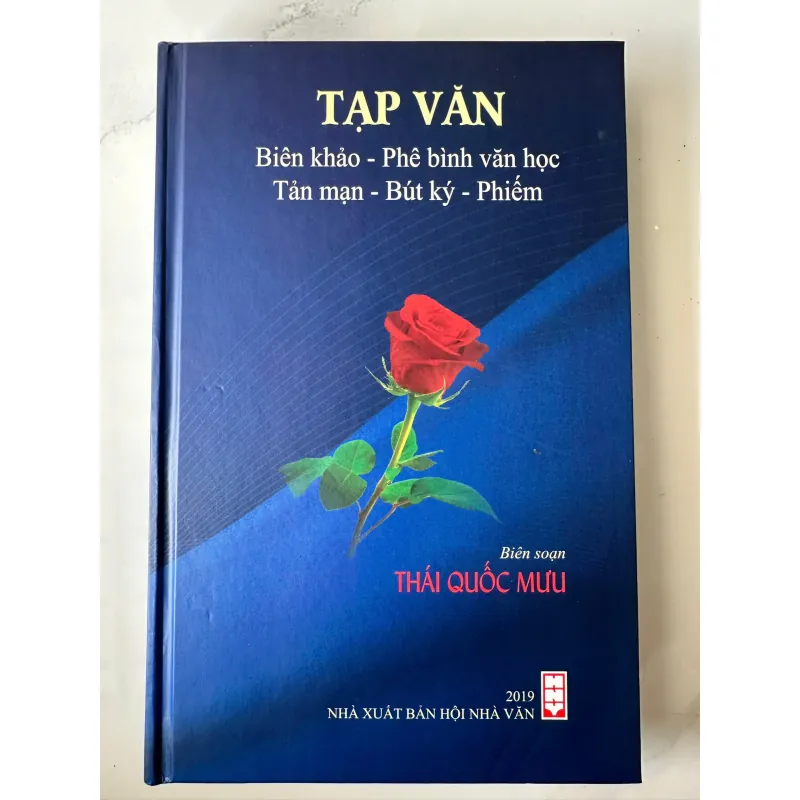 Tạp Văn - Thái Quốc Mưu 746235