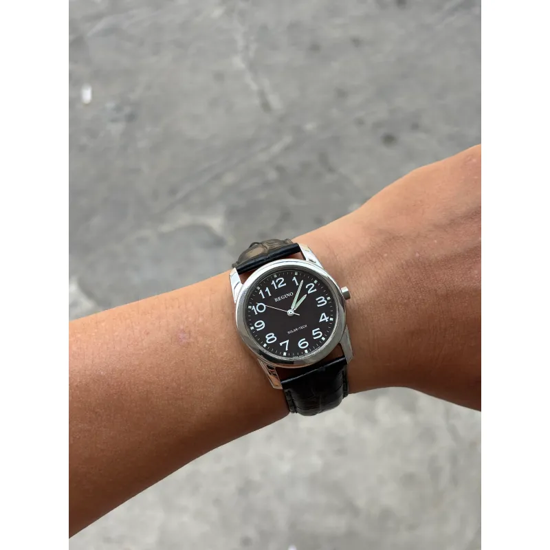 Đồng hồ pin năng lượng ánh sáng Nhật  1010991