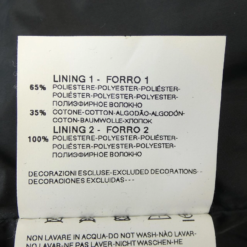 Áo khoác ARMANI JEANS - Hàng hiệu Authentic 896120