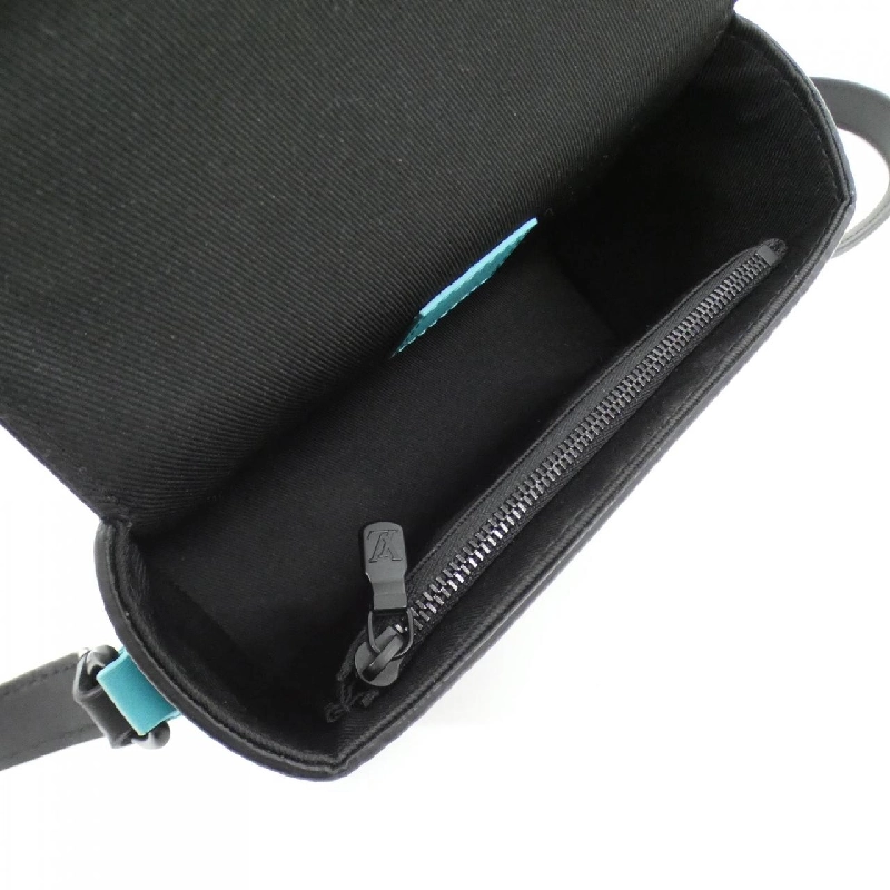 Túi đeo vai Louis Vuitton Monogram Eclipse Reverse Steamer Wallet M11496 612260